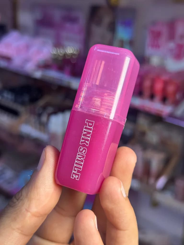 Blush Pink Smile (Dupe Huda Beauty)