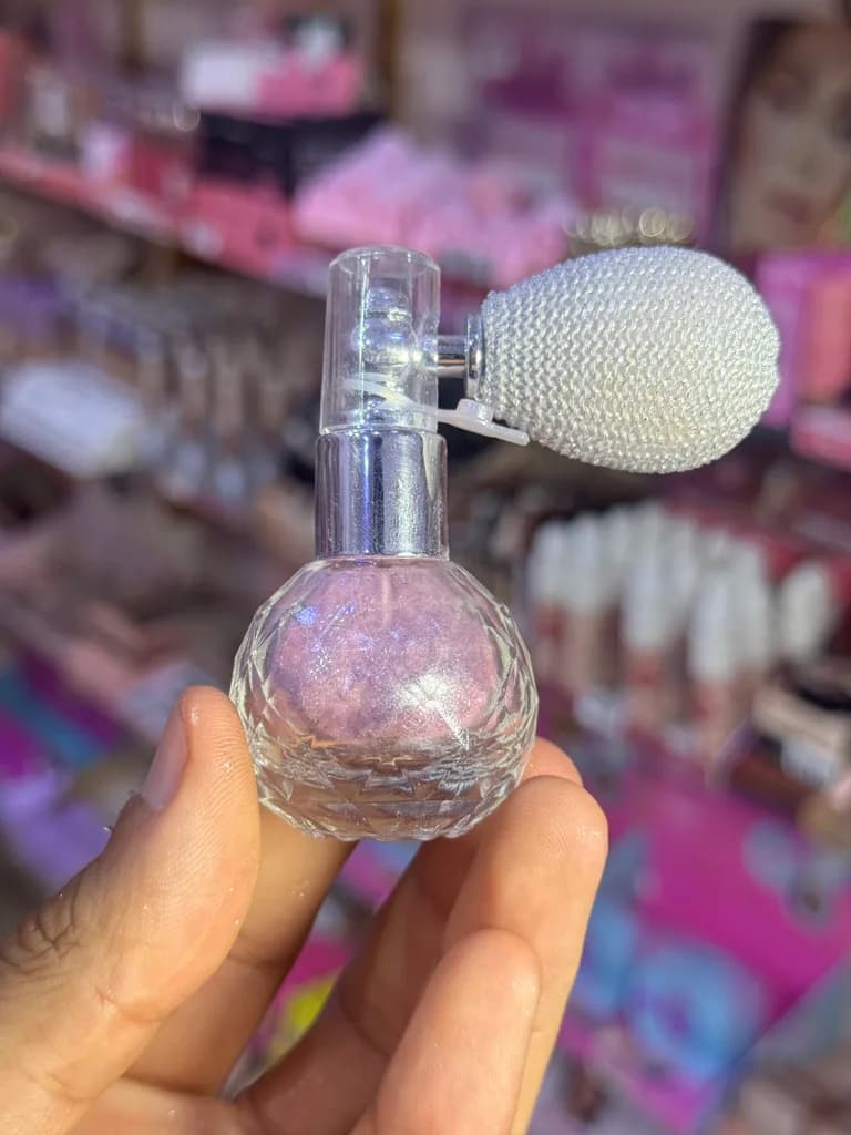 romantic bird highlighter spray