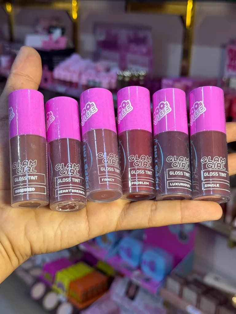 Gloss Ruby Rose Popstar Gloss Tint