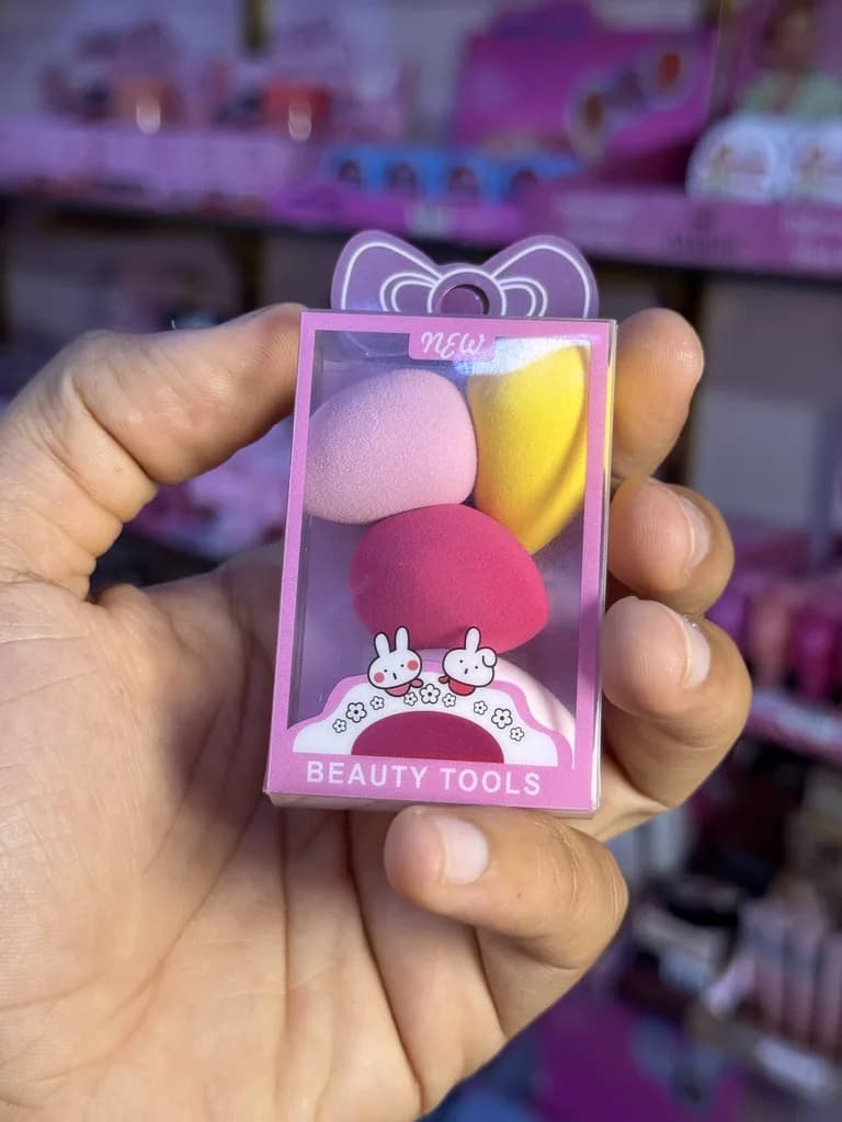 Mini beauty blender